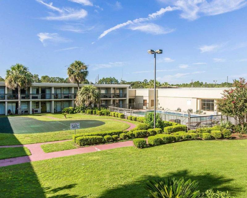 Quality Inn Jesup Exterior photo