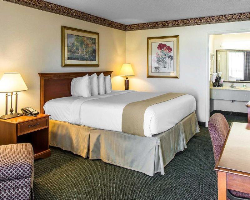 Quality Inn Jesup Exterior photo